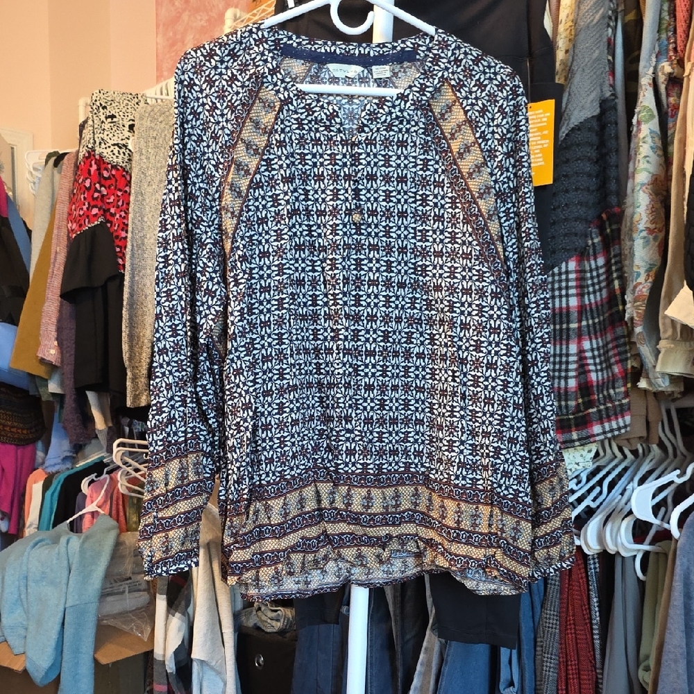 Patterned Long Sleeve Blouse